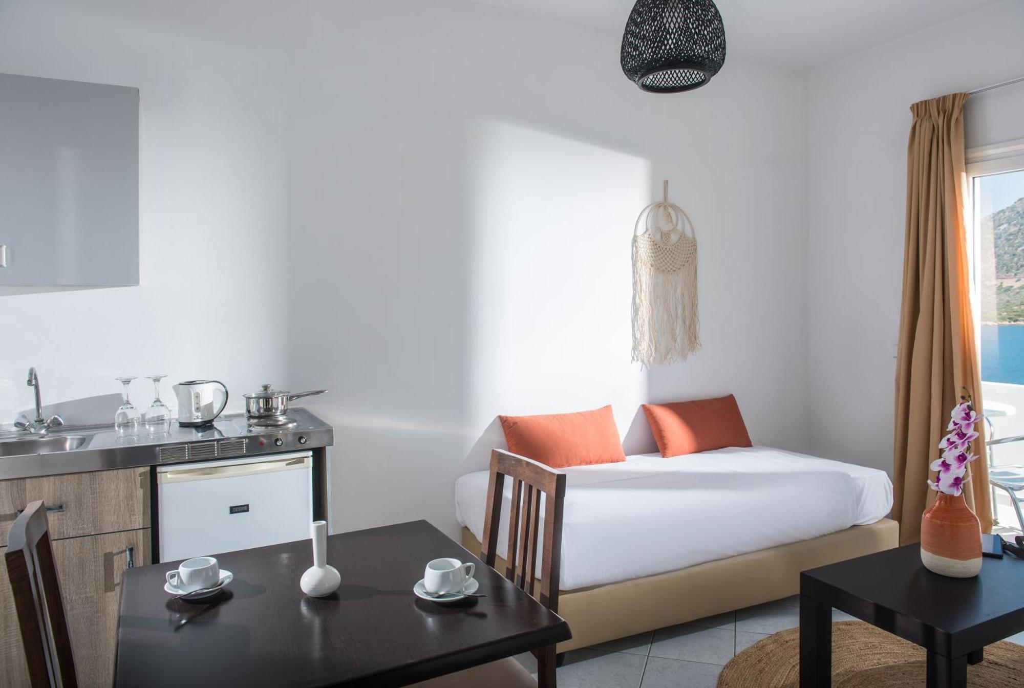Troulis Apart-Hotel Bali  الغرفة الصورة